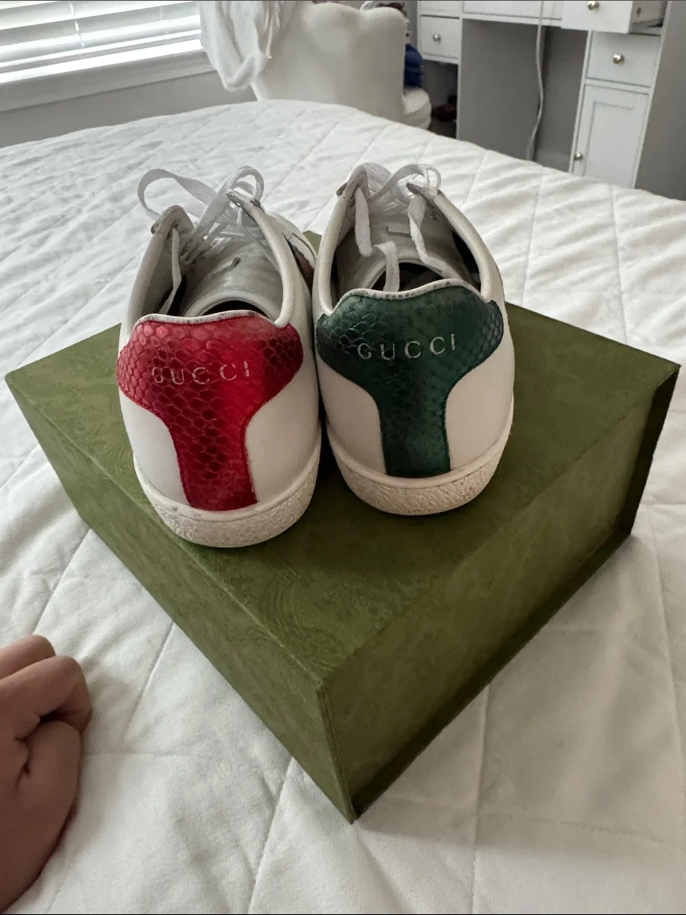 Gucci White Leather Sneakers with Red & Green